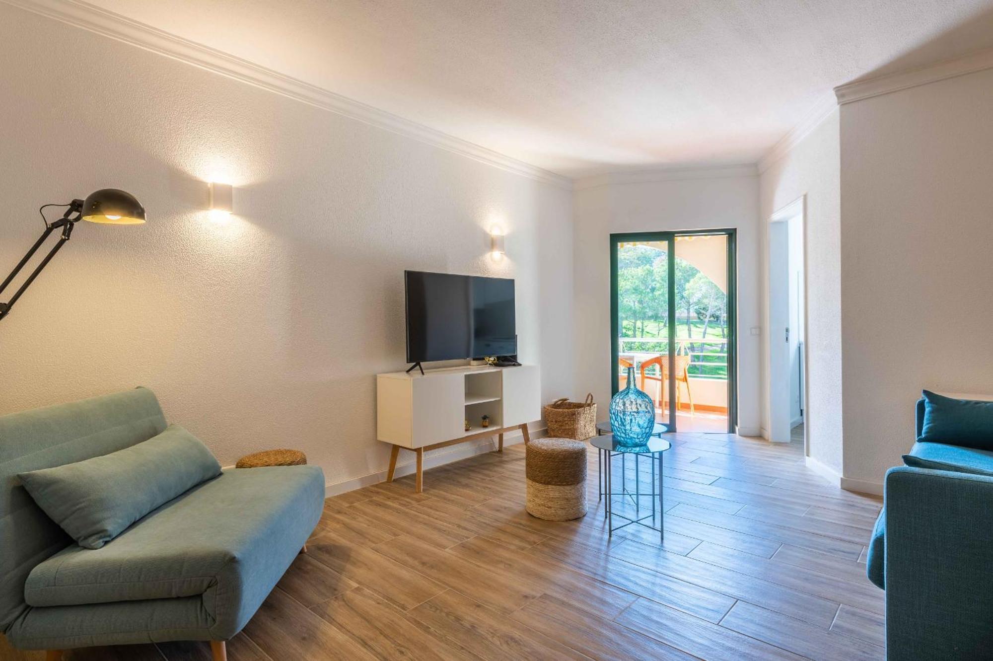 Salgados 1 Bedroom Apartment - 500M From The Beach Гия Екстериор снимка